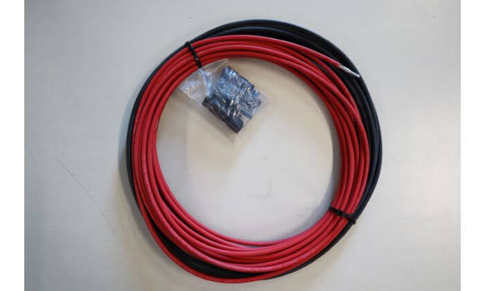 Kabelset rood-zwart + MC4 Staubli stekker 10 m